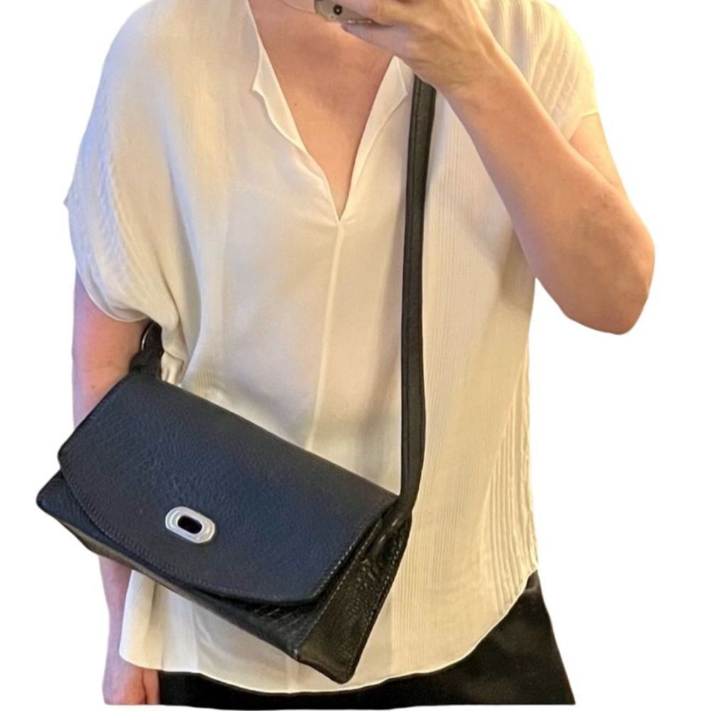Black Alligator Leather Structured Thick Structured Lined Shoulder Crossbody